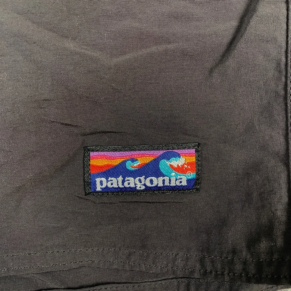 Patagonia Board Shorts Men 32 Black Wavefarer Beach 50+ UPF NEW